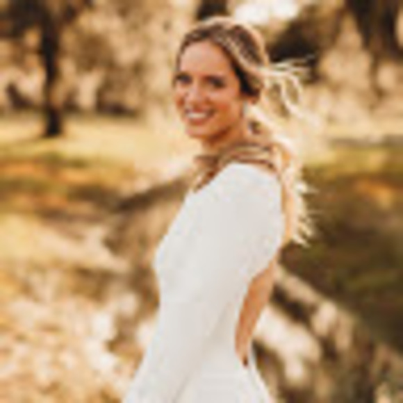 Meet your Posher, Melissa - Picture 1 of 1